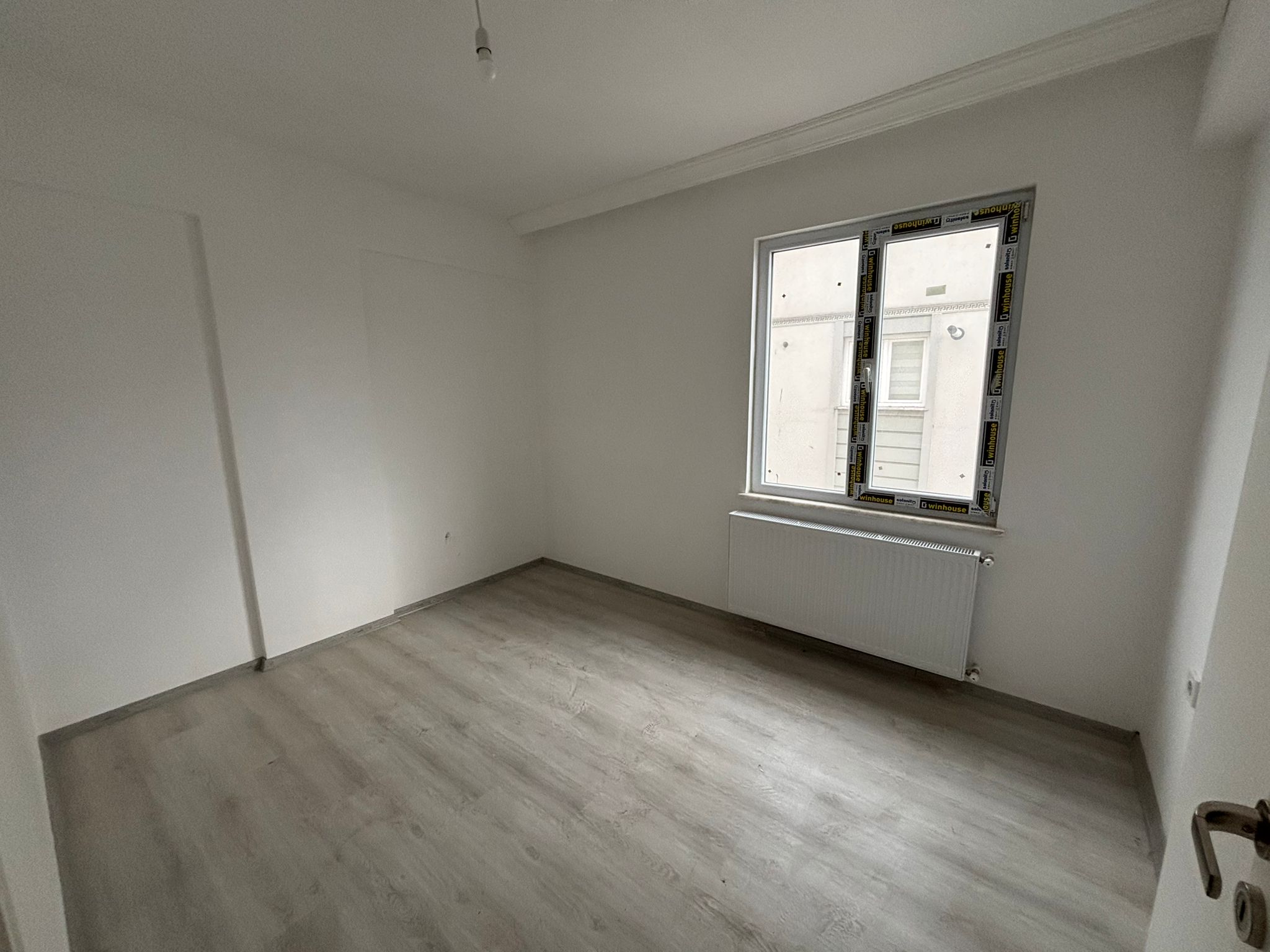 KARŞIYAKA MAH 2+1 4.KAT